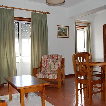 Apartamentos Nazare *